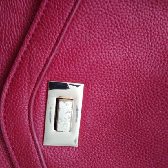 Red Purse (forever21) - Picture 5 of 8